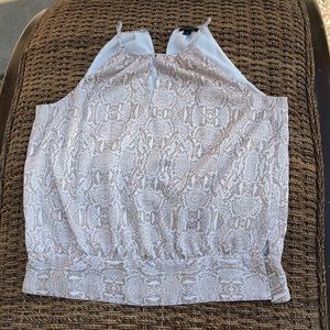Ann Taylor Summer Reptile print top. Size 6